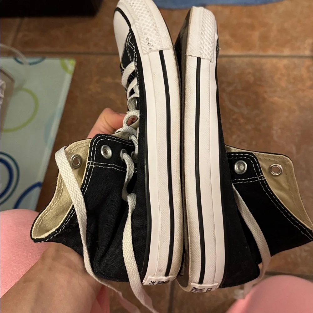 Converse Black and White High-Top Sneakers - Picture 3 of 4